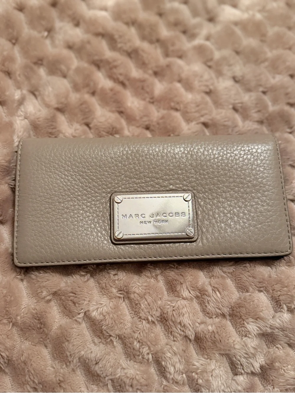Marc Jacobs Taupe Pebbled Leather Continental Wallet with Logo Plaque